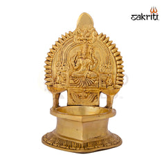 Brass Kamakshi Vilakku – 6.6 Inch | South Indian Brass Diya for Pooja, Festivals & Daily Rituals