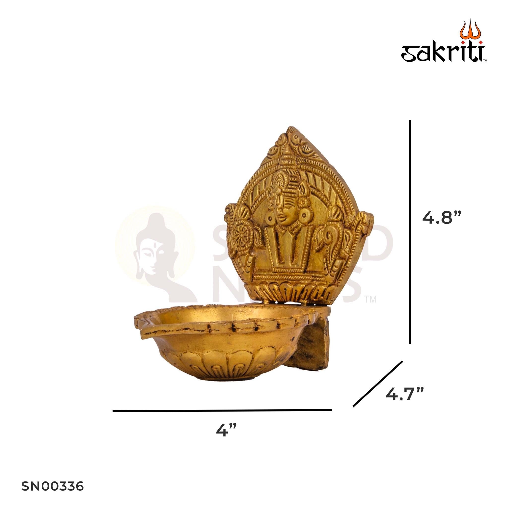 Brass Perumal Vilakku – 4.8 Inch Height | Lord Perumal Traditional Brass Deepam for Puja & Temple Decor